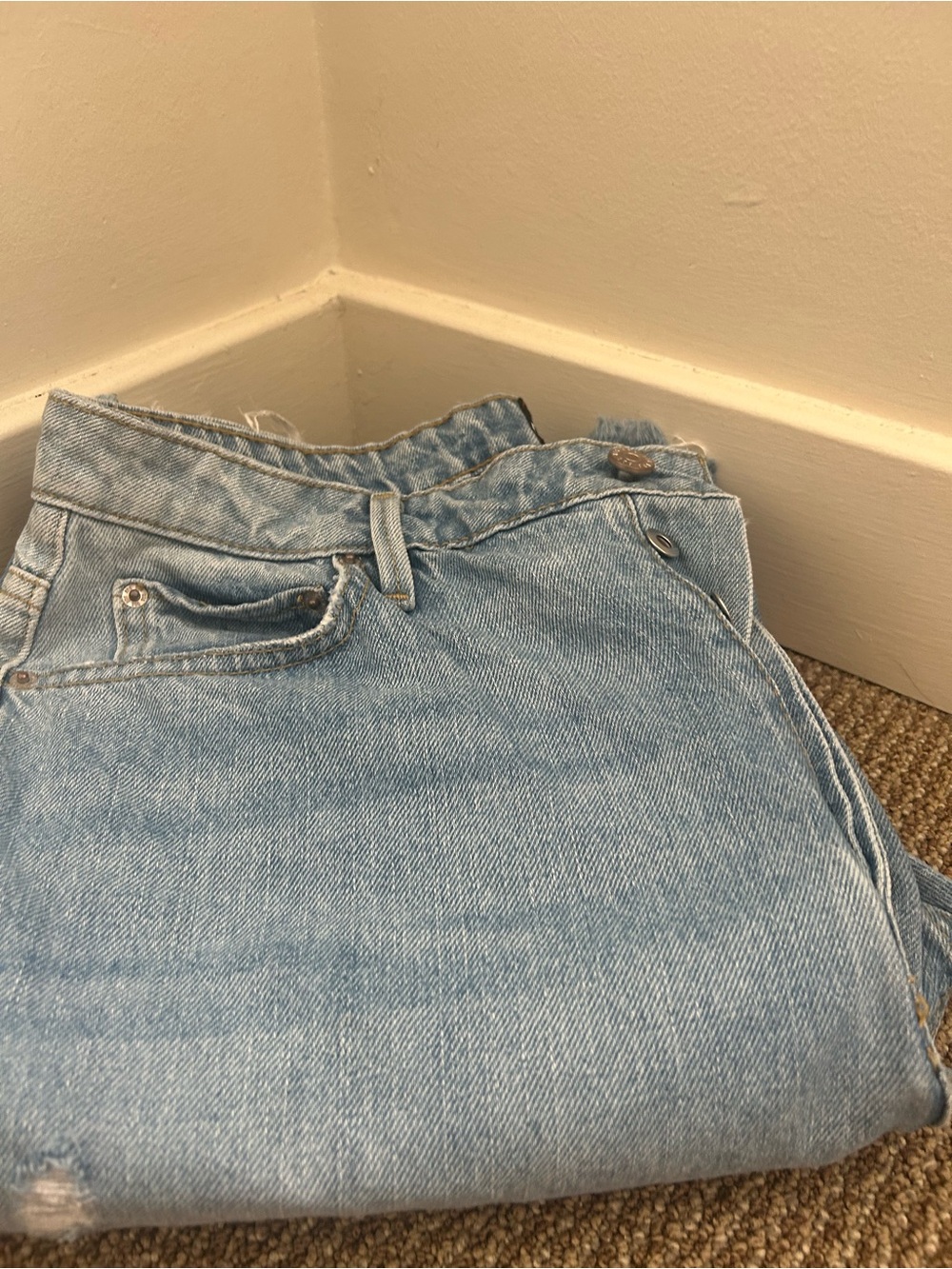 BDG Distressed Flared Jeans - Picture 6 of 7